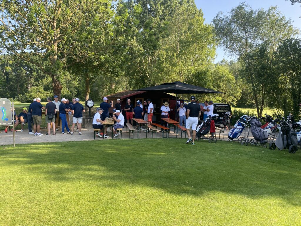 Der Ryder Cup Pokal “Pfalz vs. Baden” bleibt im Dreihof